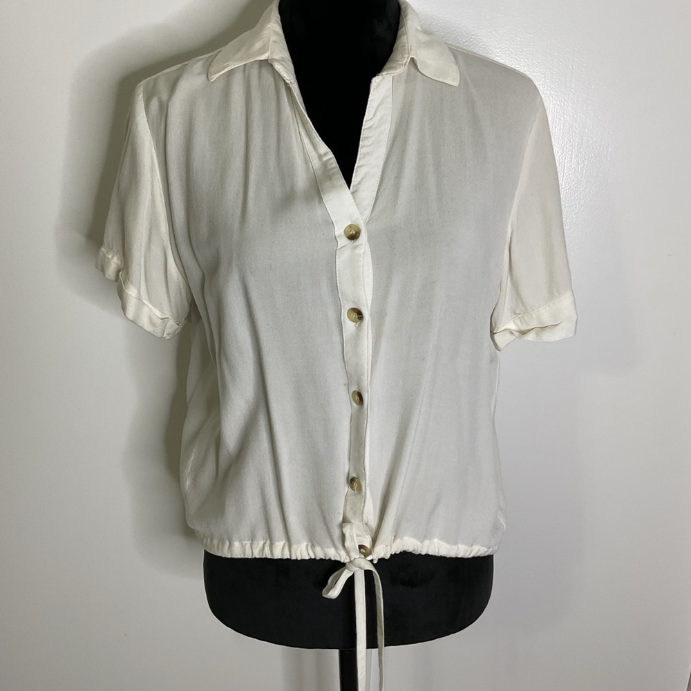 Chic Ivory Button-Down Women's Shirt